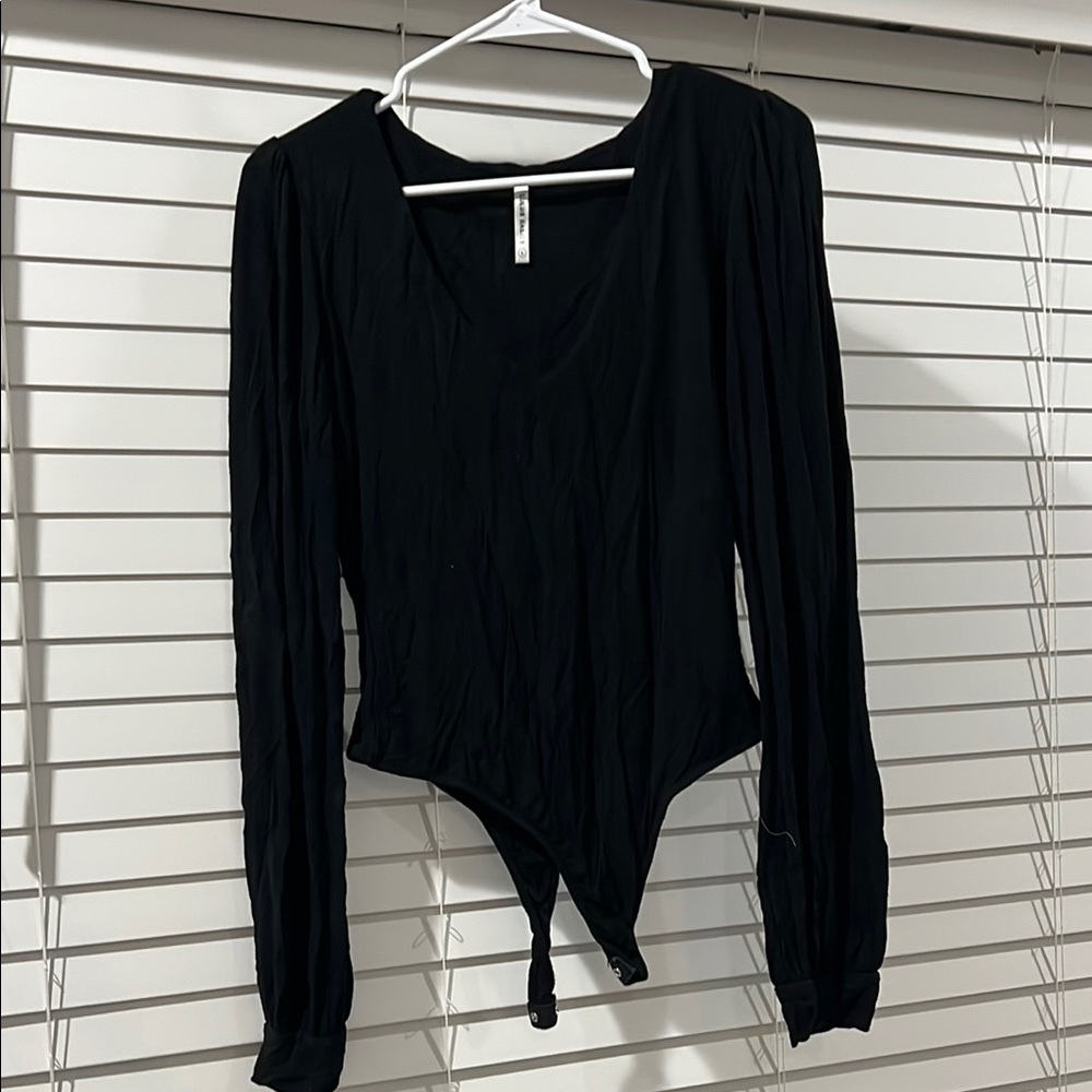 Lulu's Black Fitted Tie Front Bodysuit